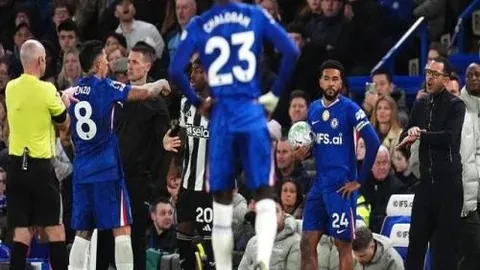 费迪南德分析：埃泽团队表现类似格拉利什